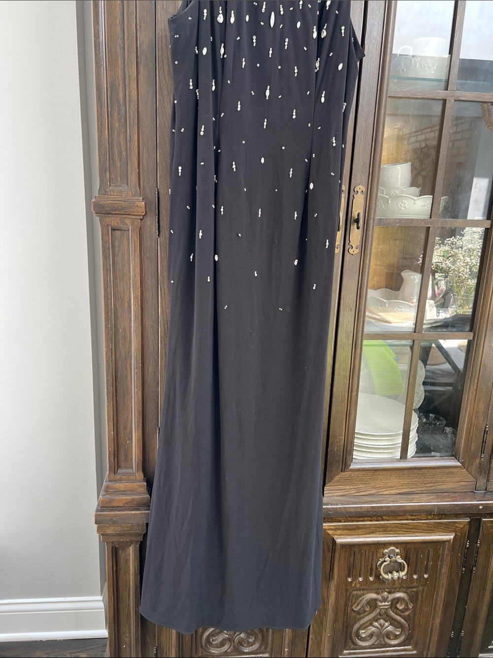 MAC DUGGAL Black Embellished Sleeveless Gown - Picture 6 of 11